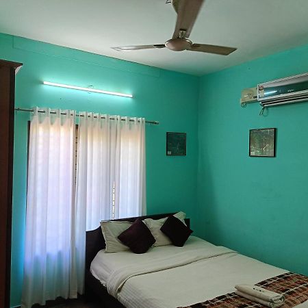 Global Backwater Resort Kollam Extérieur photo